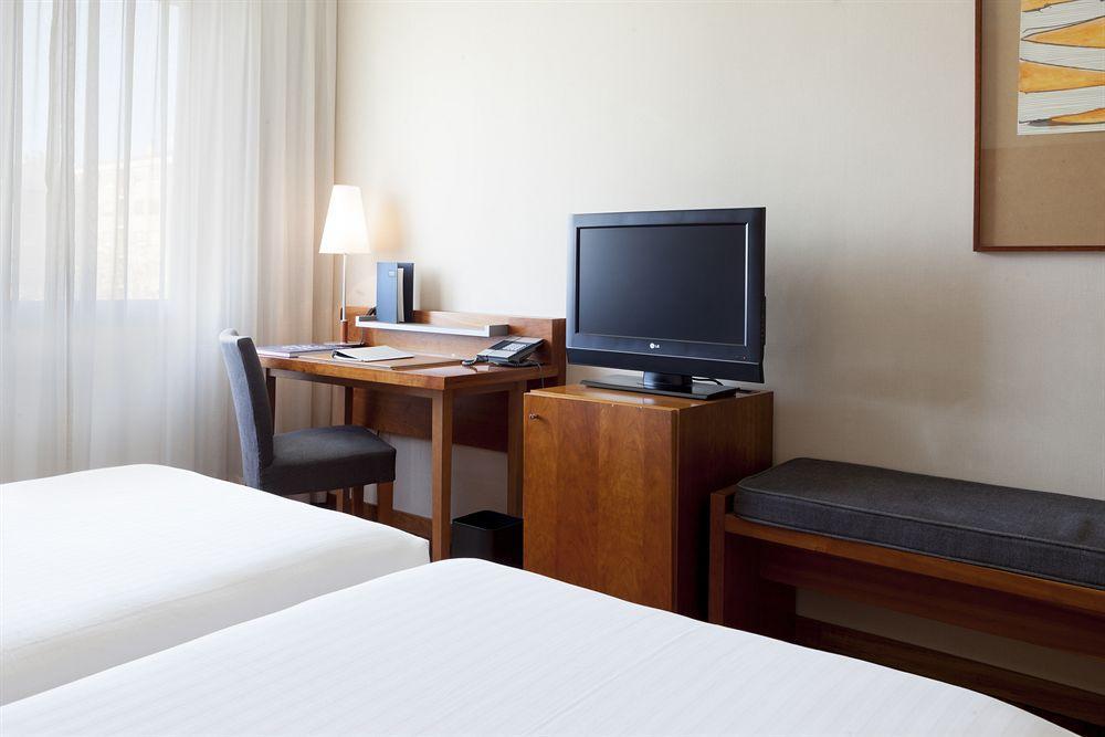 Ac Hotel Ciudad De Pamplona Dış mekan fotoğraf
